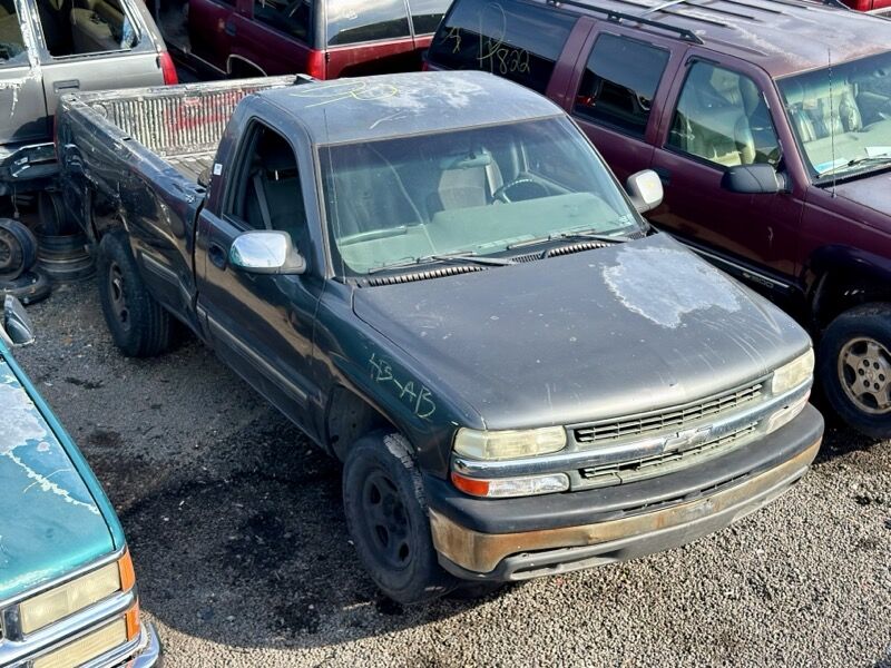 2002 Chevrolet Silverado Parts