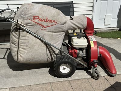 Parker MA-419 Walk-Behind Gas Leaf Blower/Vacuum with Collection Bag