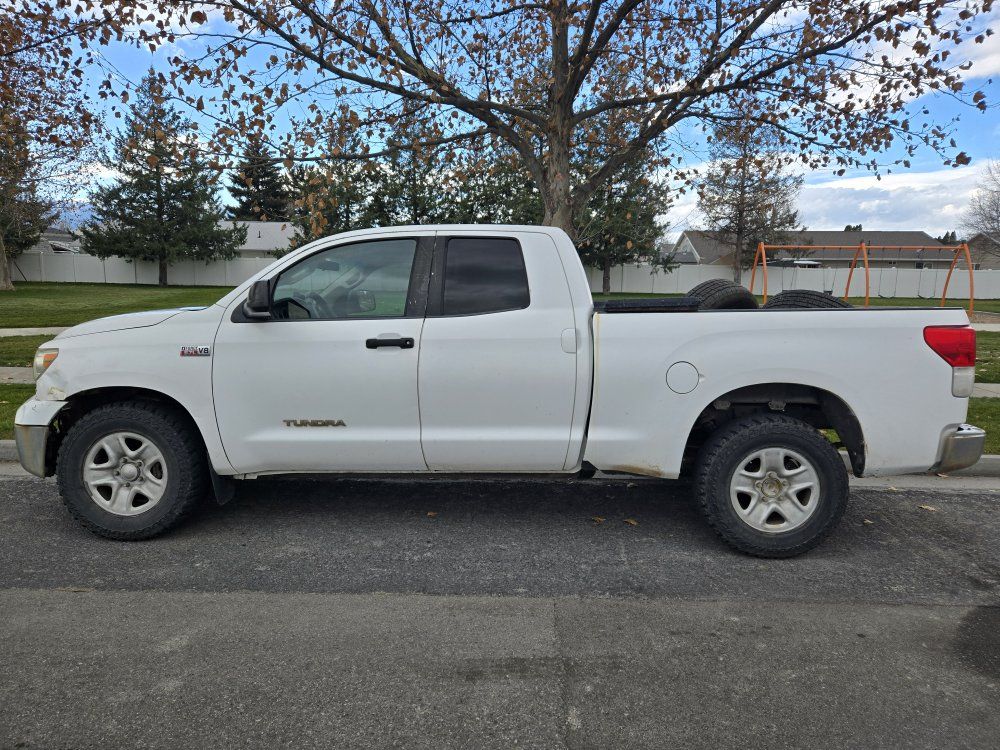 2010 TOYOTA TUNDRA