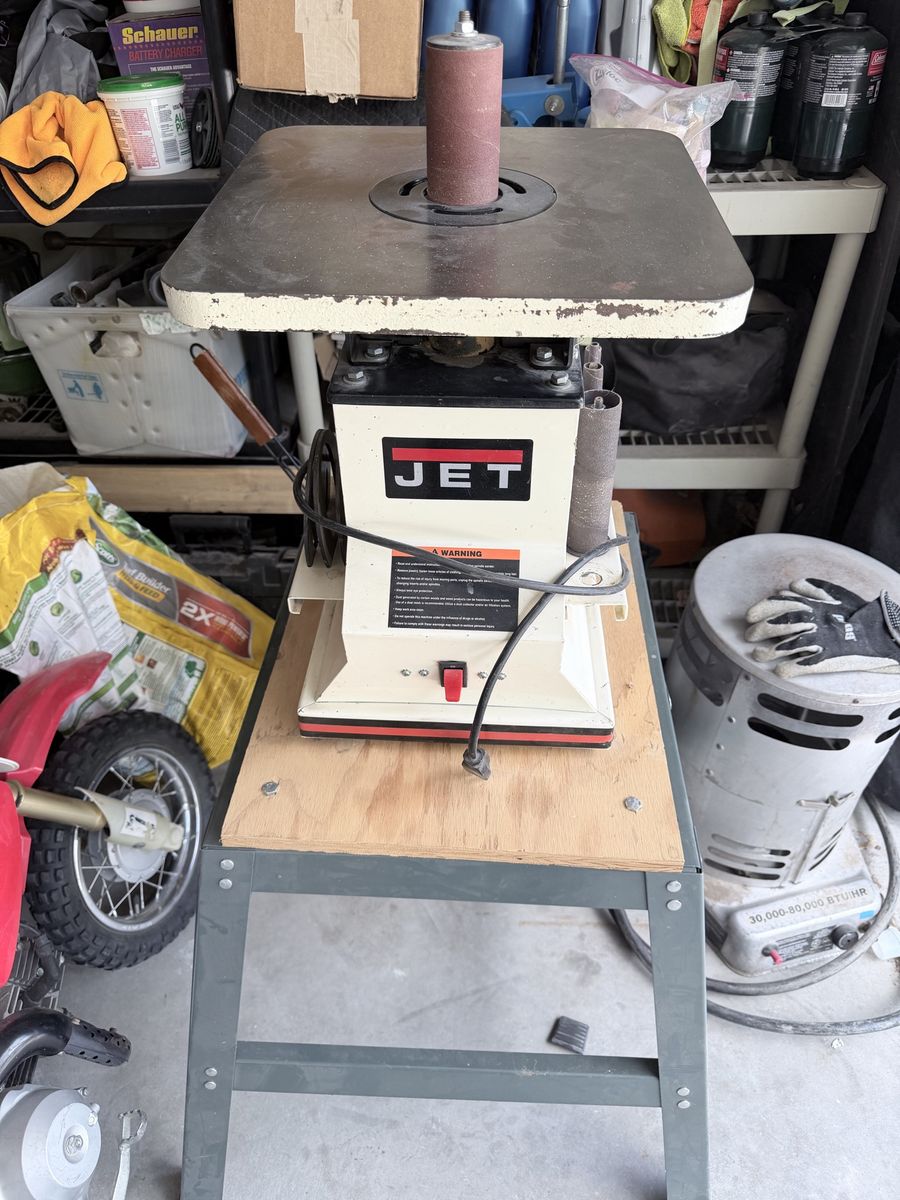 JET Oscillating Spindle Sander with Stand