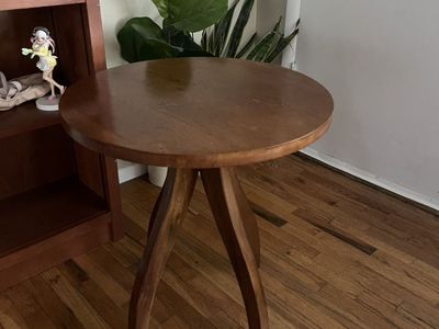 Target Circle Table
