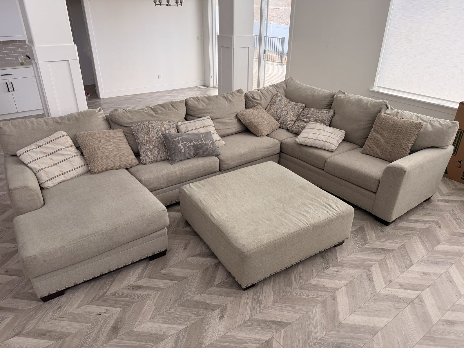 Large L-Shaped Sectional