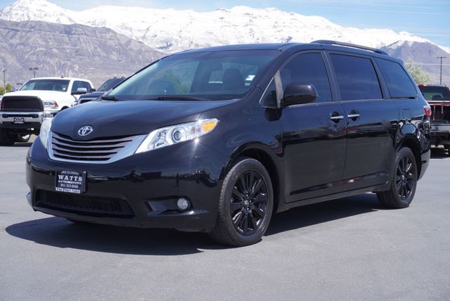 2016 TOYOTA SIENNA XLE Premium 7-Passenger