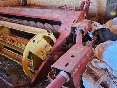 New Holland Haybine 472 Farm Equipment Hay Mower Swather
