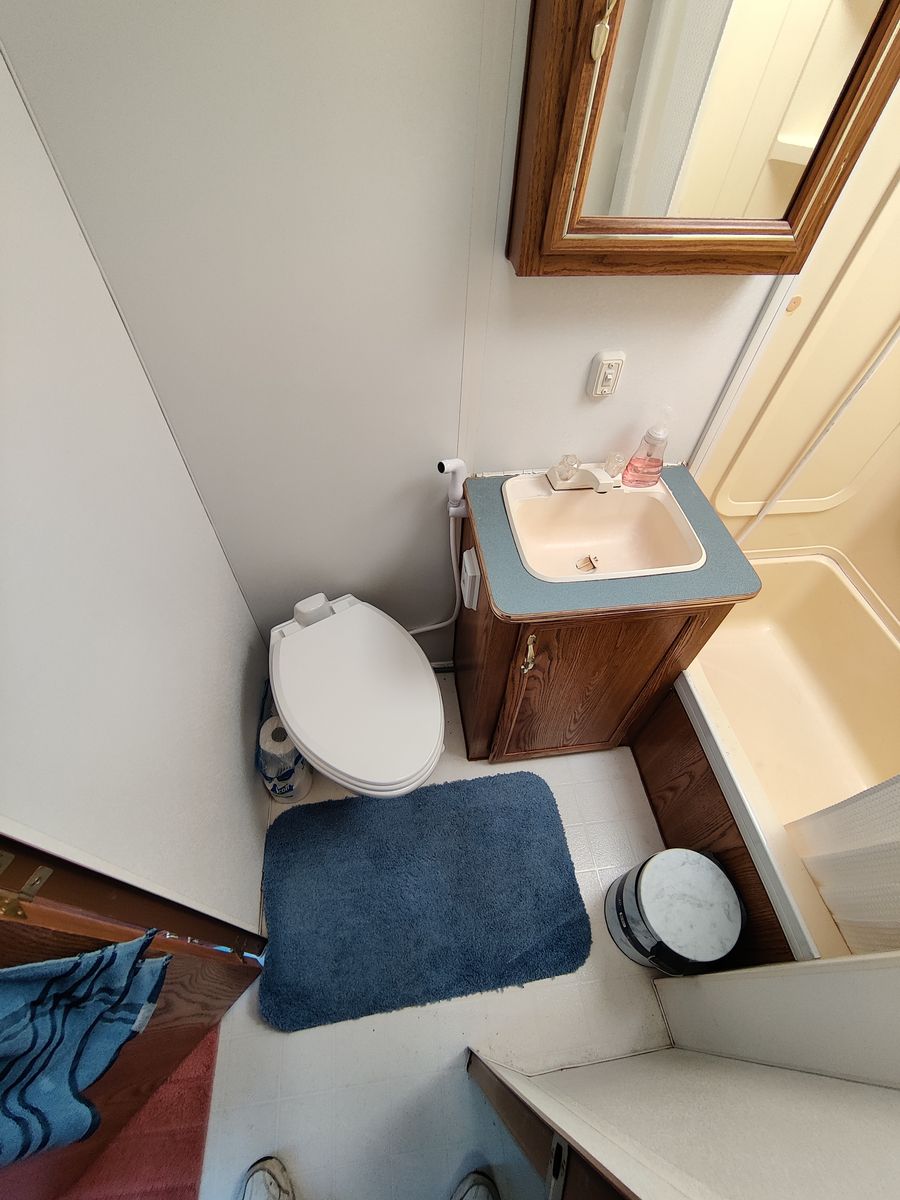 Main image 13