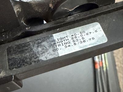 HOYT Vicxen - FULL READY-TO-HUNT SETUP (40-50lb)