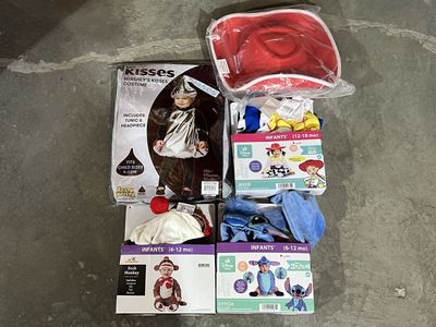 NEW: Hershey's, Jessie, Sock Monkey, Stitch Halloween Costumes