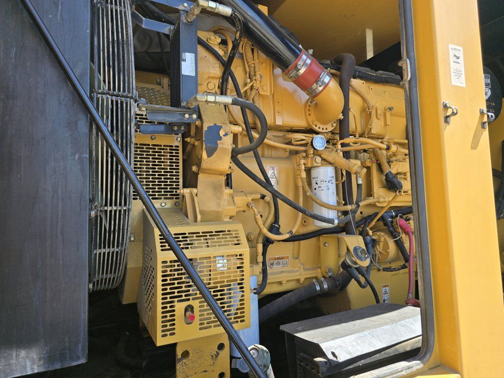 Main image 7