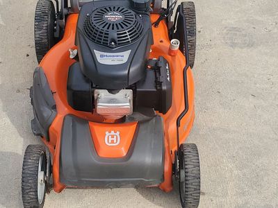 Husqvarna Propelled RWD Lawn Mower