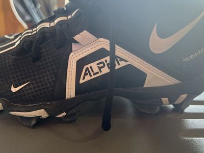 Nike Alpha Fastflex Youth Athletic Cleats Black White Size 4Y