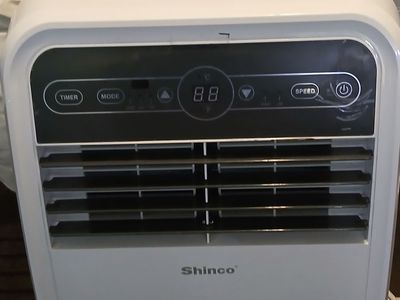8000 BTU free-standing AC for vertical or horizontal window