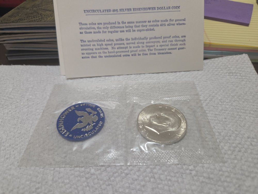 1971 sliver Eisenhower dollar uncirclated
