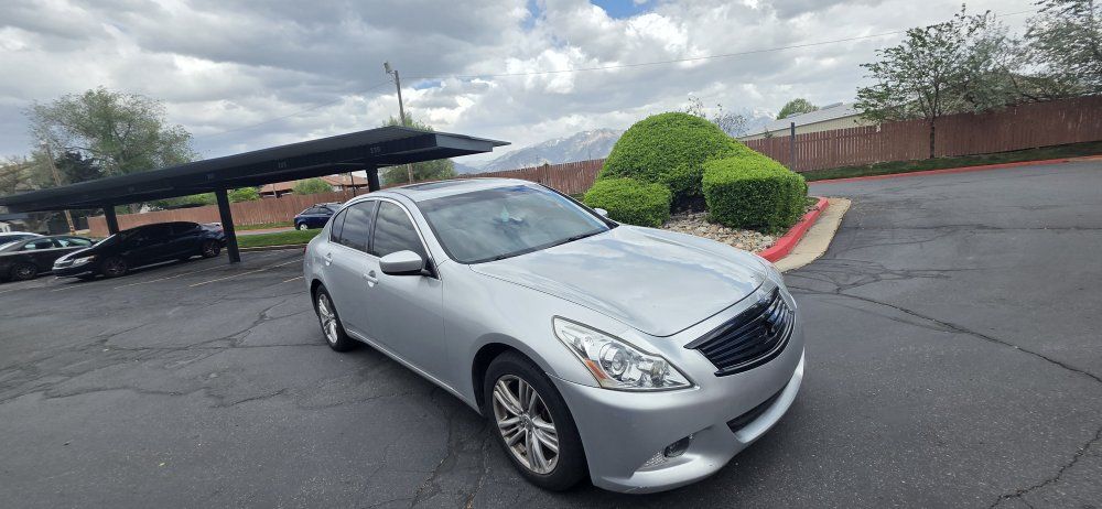 2012 Infiniti G37 x