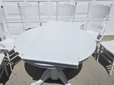 Vintage White Pedestal Dining Table with 6 Matching Chairs - Shabby Chic