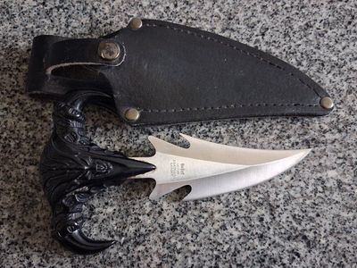blet knife brand new