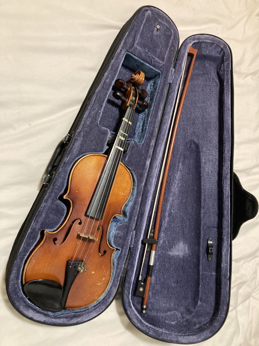 1/2 size student  violin