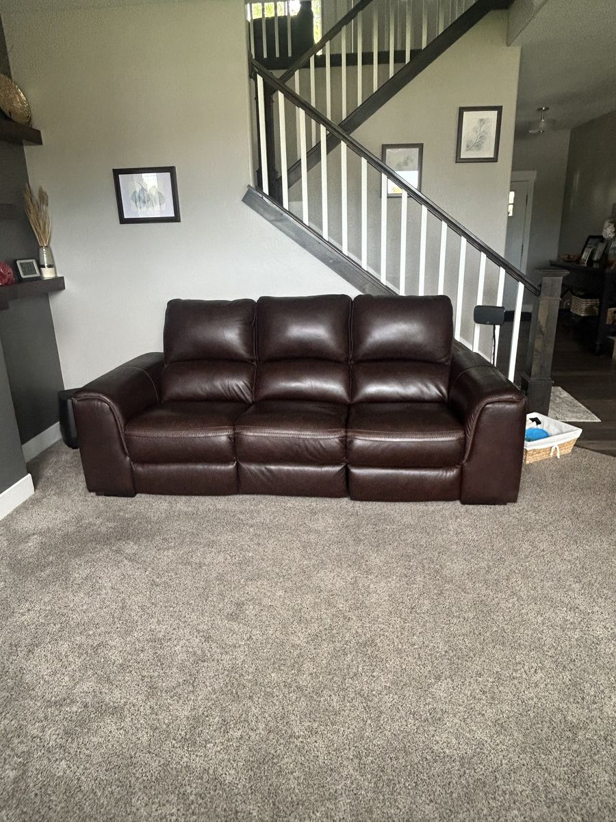 Genuine Leather Power Reclining Sofa & Loveseat Set - Excellent Condition 
