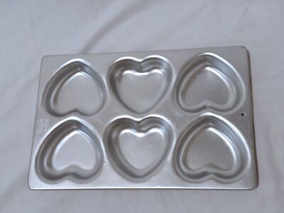 Heart Shaped Baking Pan, Wilton