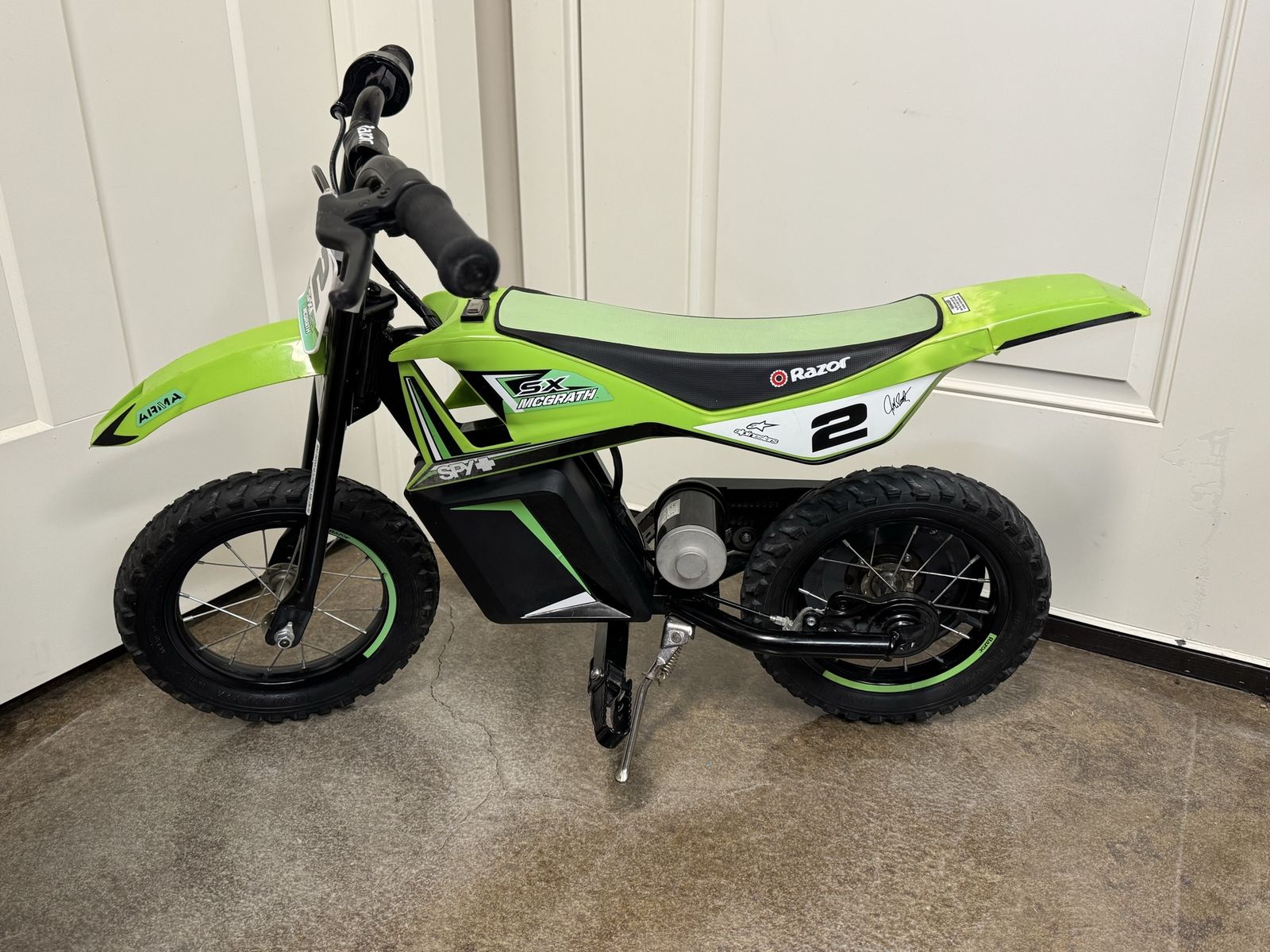 Razor SX125 12 volt electric Kids Motorcycle