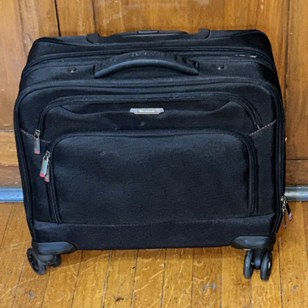 Samsonite Spinner Mobile Office Rolling Laptop Bag Black - Gently Used 1118365