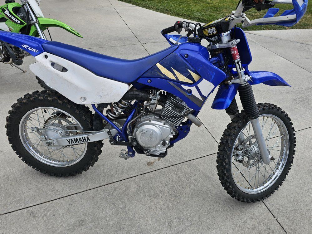 Yamaha TTR-125L Dirt Bike Blue/White
