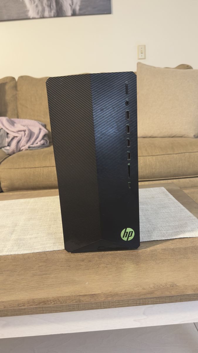 HP Pavilion Gaming Desktop PC Black, Green Logo