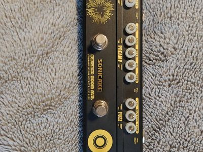 Guitar and bass effects