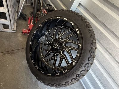 22x 12 on 33 tires