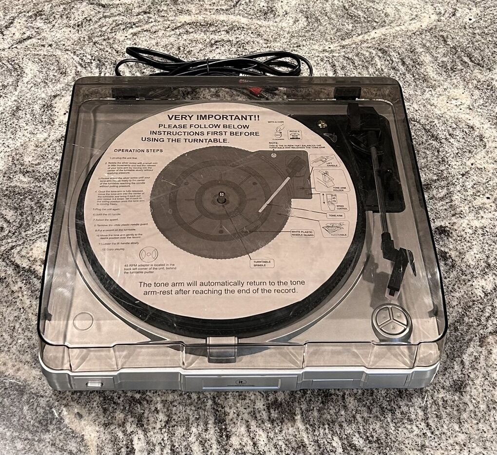 Innovative Technology USB Turntable