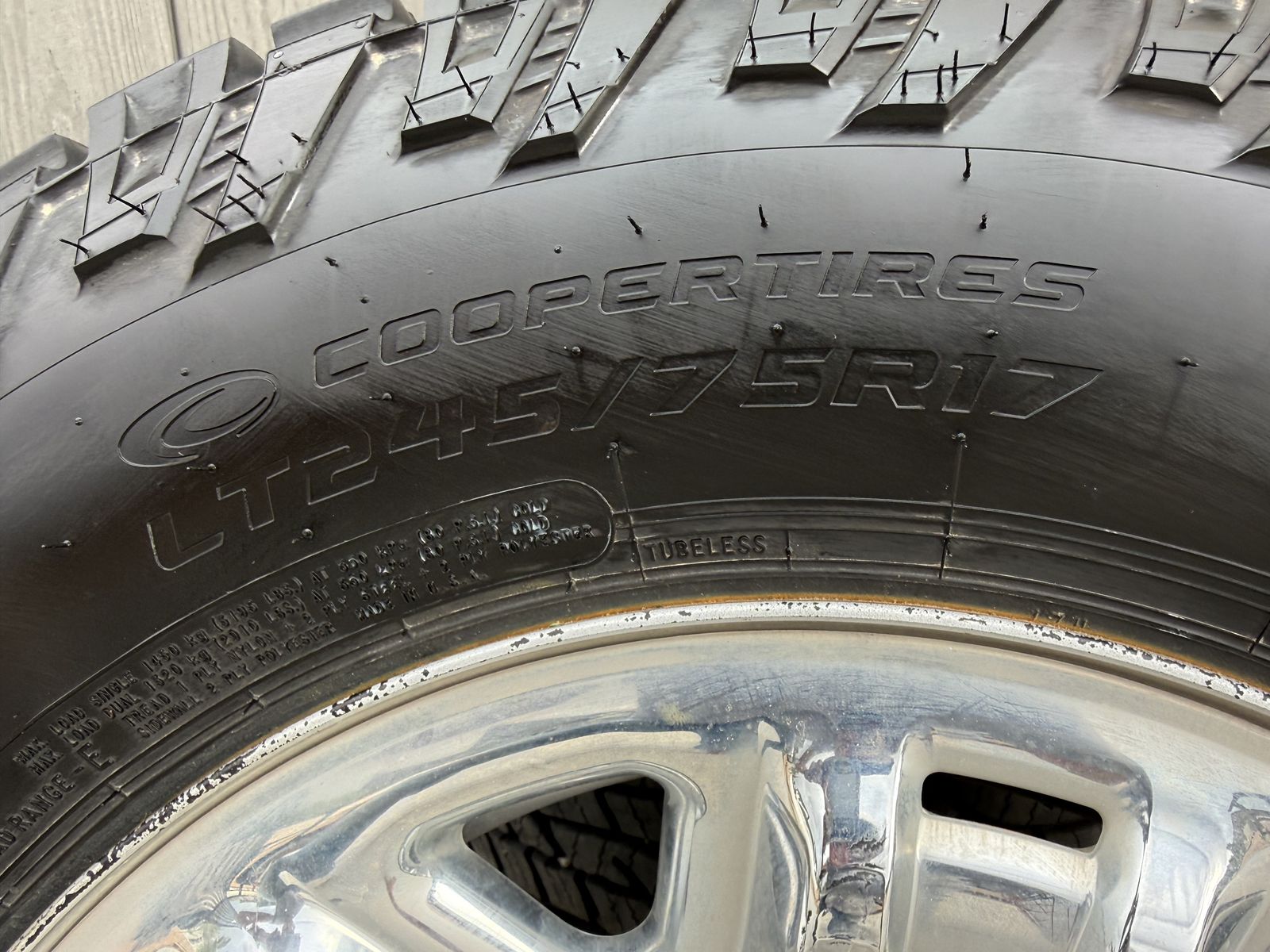 245/75/R17 Cooper Discoverer ATP $925.00