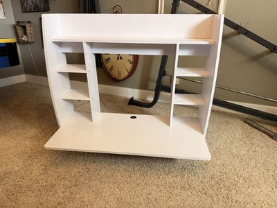 Hanging Desk
