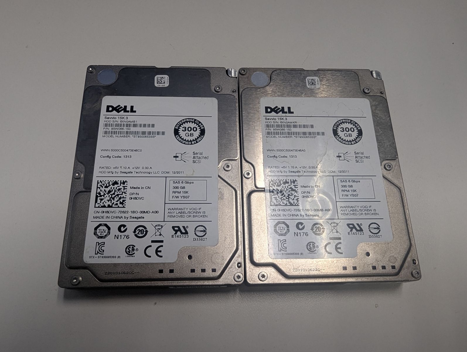LOT of 2 Dell ST9300653SS 300G 2.5" 6Gb/s 64MB 15K RPM SAS HDD Dell P/N: 0H8DVC