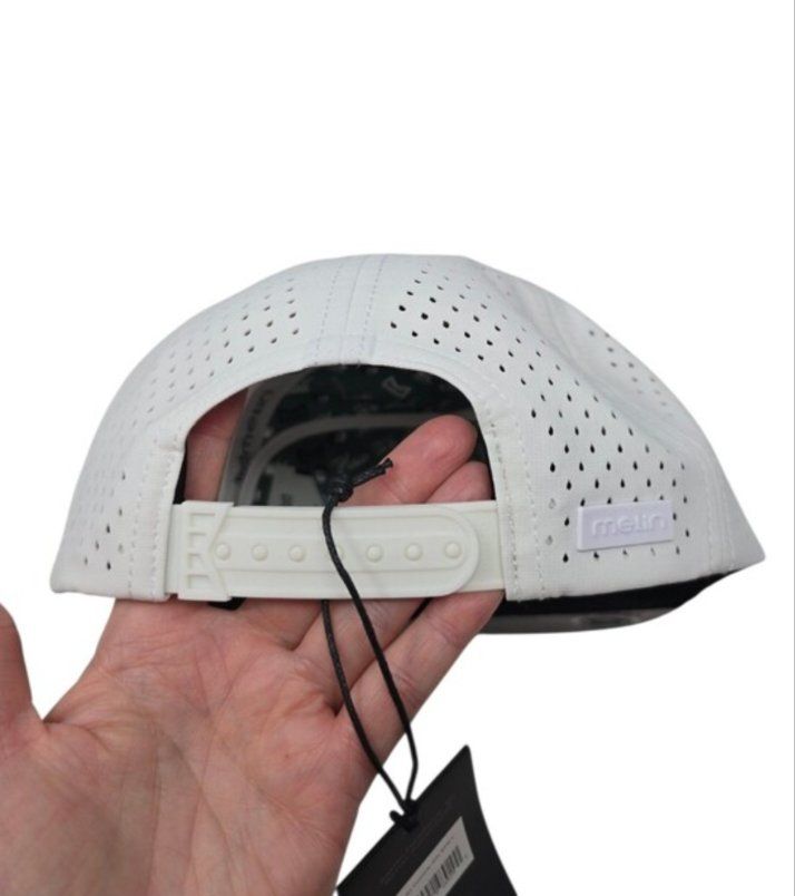 Main image 5