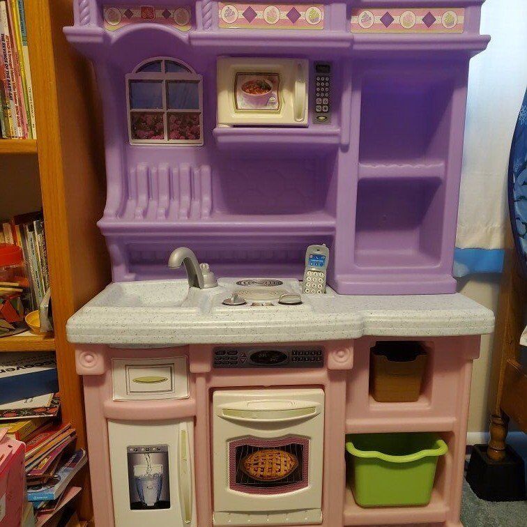 Step2 Little Bakers Pink Toddler Plastic Kitchen