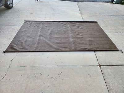 Collarbone Cordless Sun Shade Brown Mesh Wand