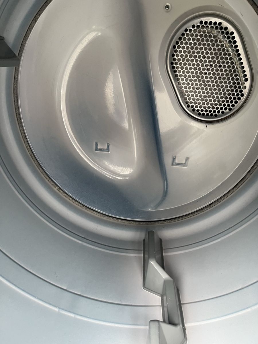 Main image 3
