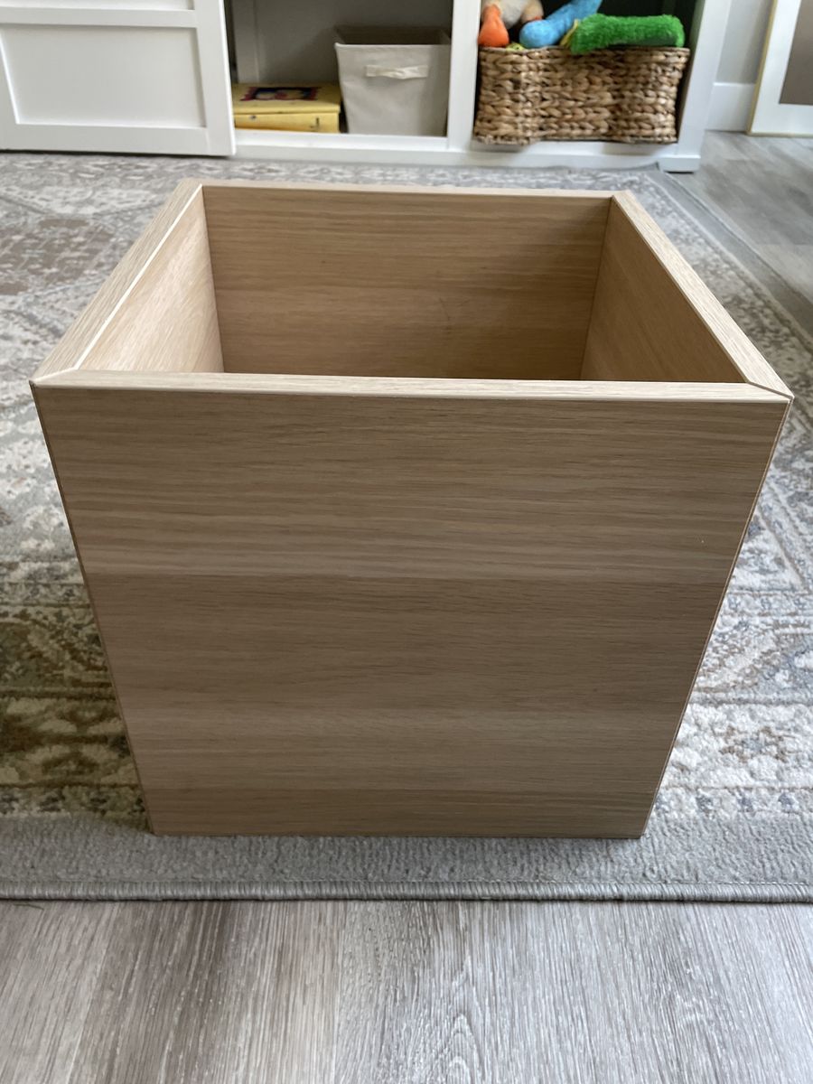 Wood planter box 12.5x12.5x14 inches