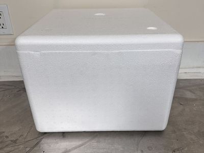Styrofoam Container With Lid