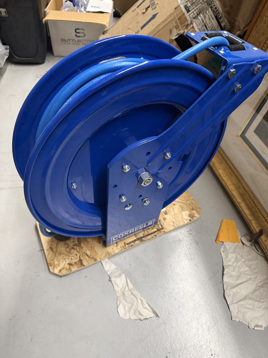 NEW Coxreels P-LP-150 Spring Rewind Hose Reel with 50 ft. Hose