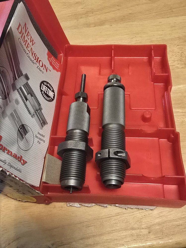 Hornady Custom-Grade New Dimension .243 Winchester 2-Die Set Series J 546244 Full Length Reloading