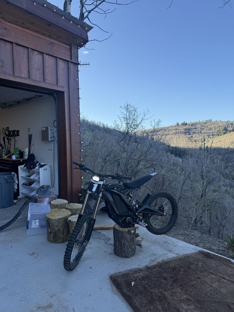 Surron Light Bee X Electric Dirt Bike
