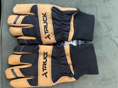 Truck Brand Leather Insulated Gloves