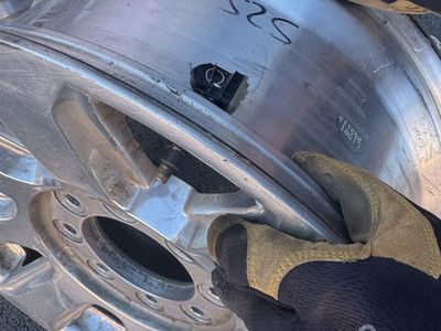 20” OEM Ford F-350 Super Duty Wheels – Set of 4 with TPMS sensor