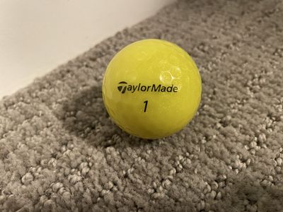 Golf balls slightly barley used - pretty good used
