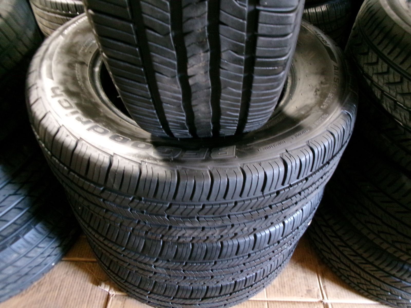 225/65R16 BF GOODRICH ADVANTAGE CONTROL SET OF USED TIRES
