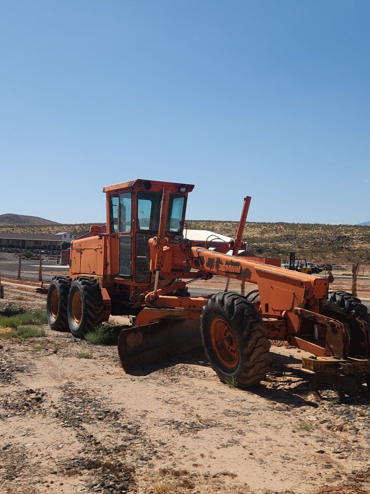 John Deere Grader - Used, Diesel Engine, 3527.7 Hours