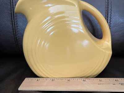 Fiesta / Fiestaware Disc Juice Pitcher -1930's