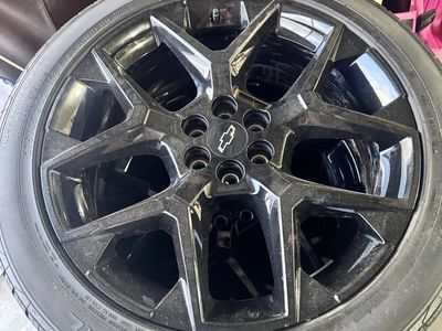 22” Chevy traverse rims and tires.