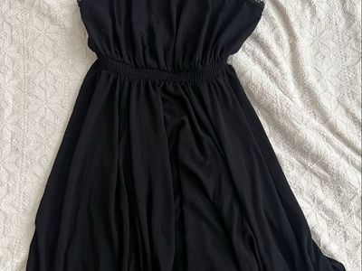 Torrid Black Lace Trim Halter Neck Handkerchief Dress Size 2