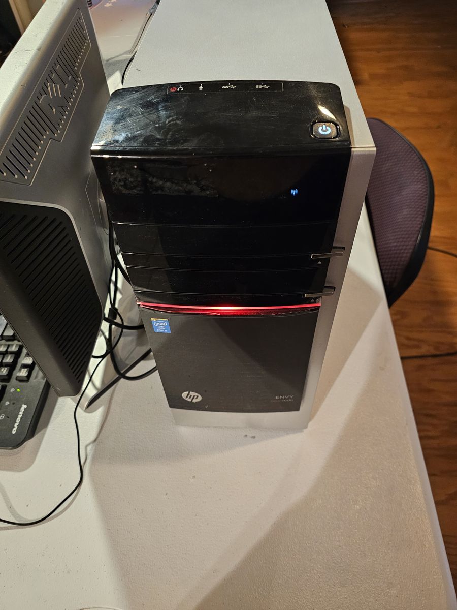 HP Envy 700 Desktop Computer With Monitor, Keyboard, & Mouse
